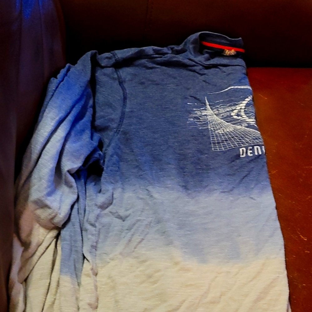 Point zero large blue long sleeve shirt